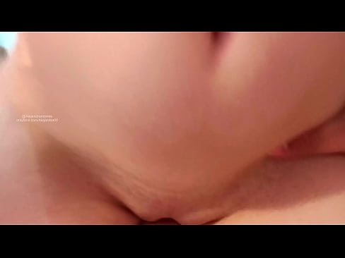 ❤️ Spím v izbe svojej sestry a tak som sa zobudila ☑ Tvrdé porno na nás ❌️❤